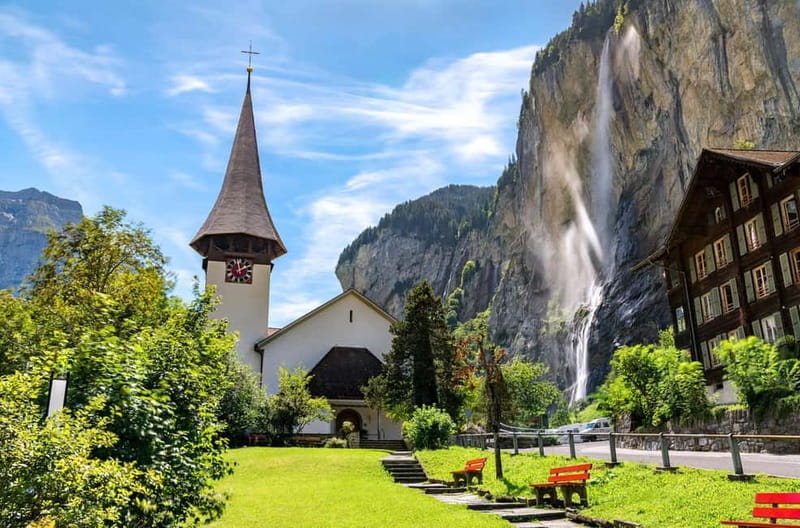Private all day driver: Interlaken>Lauterbrunnen,Grindelwald - First Cliff Walk: where the views do the selling