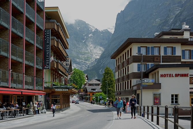 Private day trip from Zurich to Grindelwald, Interlaken and back - Why Grindelwald’s short stop works, and how to use it
