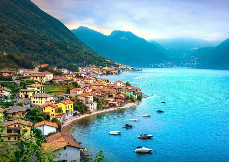 Private Day Trip to Lake Como & Lugano from Zürich by Car - The private car from Zurich: comfort, WiFi, and how to avoid hassles