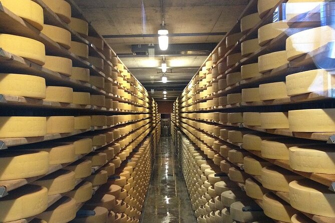 Private Gruyères Tour Including Cheese and Chocolate Factory Visit from Montreux - Maison Cailler in Broc: Chocolate Factory + Tasting