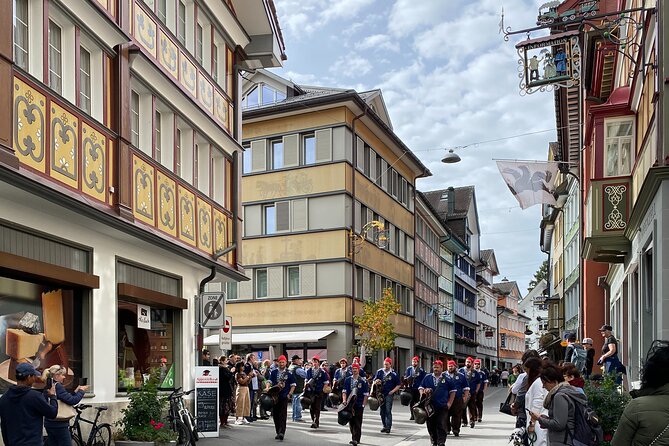 Private Guided Swiss Alps Day Trip from Zurich with Hotel Pick-Up - Value and Price: What $369.13 Per Person Buys You