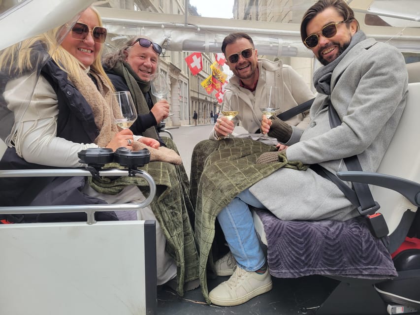 Private Highlights Top Places Tour Electric TukTuk 1h15 - Lake Geneva and Jet d’Eau: iconic, but made practical
