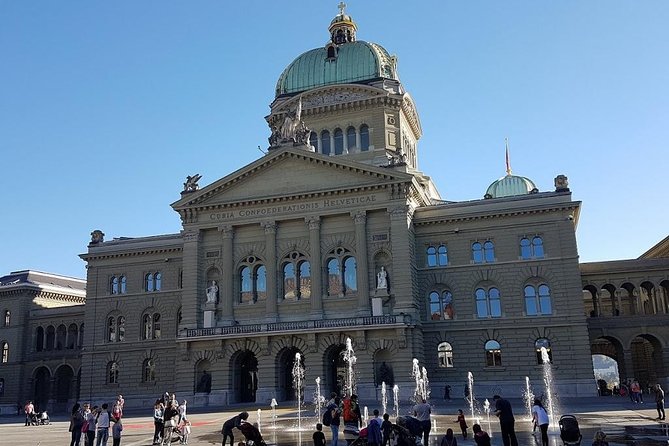 Private Swiss Cheese and Chocolate Tour from Interlaken - Stop 1: Bern medieval walking, Münster church, and clock-tower views