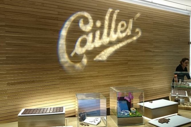 Private Swiss Cheese and Chocolate Tour from Interlaken - Stop 4: Maison Cailler chocolate factory, with generous sampling
