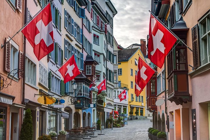 Private Tour of Zurich in 60 minutes with a Local - When to book, and how to plan your rest of day
