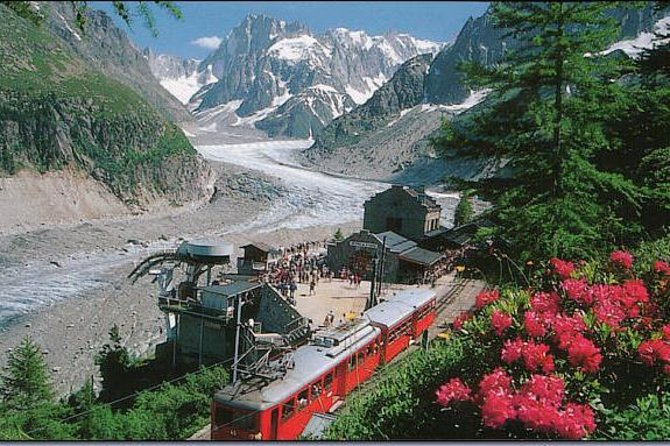 Private Tour to Chamonix Mont-Blanc Scenic Glass-Roof Bus - Geneva to Chamonix in a private, scenic glass-roof bus