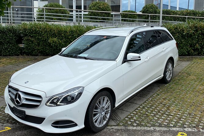 Private transfer from Zurich City to Basel Airport - The ride quality: air-conditioned comfort, WiFi, and bottled water
