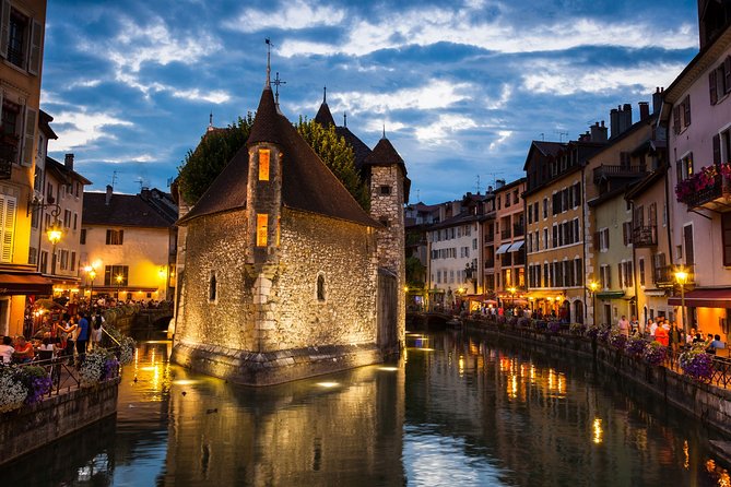 Private Trip from Geneva to Annecy in France - Palais de lÎle Museum Entrance, and the Story Behind the Water