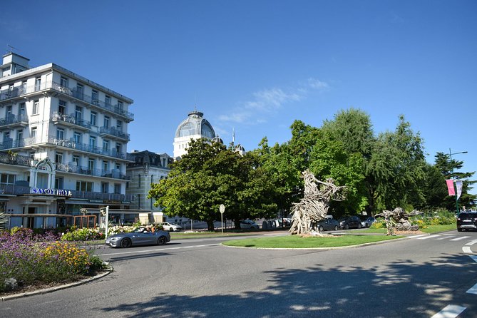 Private Trip from Geneva to Yvoire and Évian-Les-Bains in France - Door-to-Door Pickup and How the 8 Hours Feel