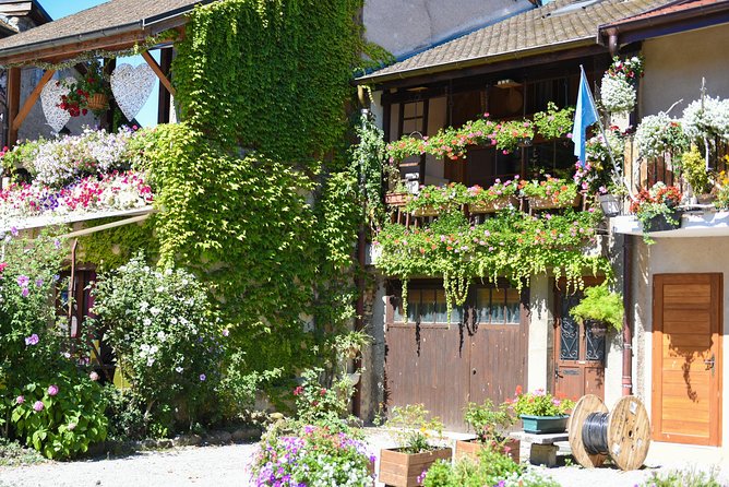 Private Trip from Geneva to Yvoire and Évian-Les-Bains in France - Yvoire, the Medieval Floral Town: Where the Day Gets Its Charm