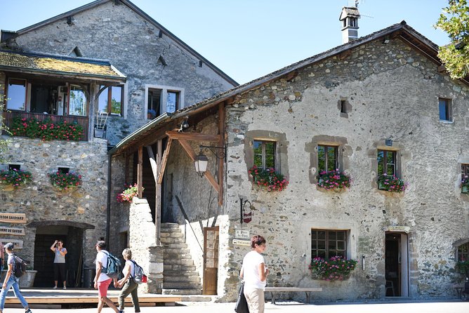 Private Trip from Geneva to Yvoire and Évian-Les-Bains in France - Food, Shopping, and Timing: How to Use Your Free Time