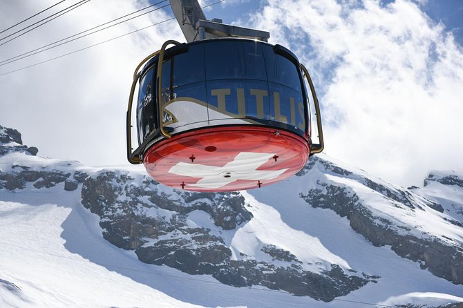Private Trip from Zurich to Lucerne & Mount Titlis in Engelberg - Getting picked up and setting expectations with your driver-guide