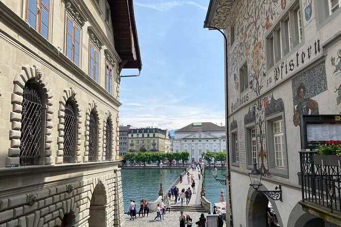 Revealing Lucerne: Self-Guided Audio City Tour - Weinmarkt, Hirschenplatz, and the corners that feel local