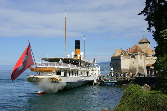 Round trip cruise from Montreux to Chillon - Seating, comfort, and whether first class is worth it