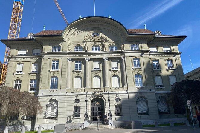 Self-Guided Audio City Tour in Bern - BearPark and Erlacherhof: A Break for Your Eyes, Then Back to Stone