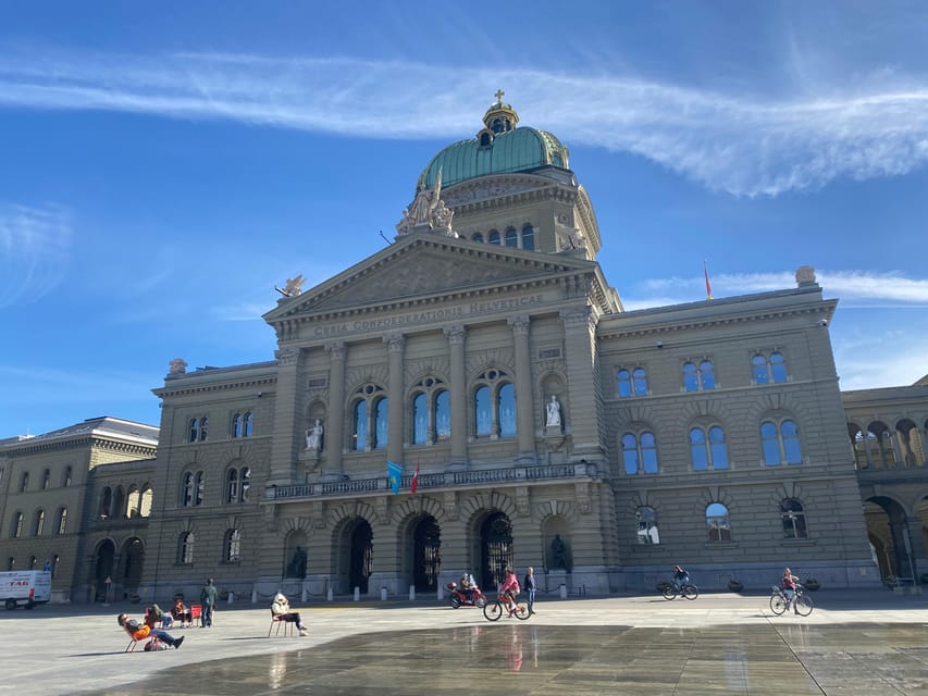 Self-Guided Reading City Tour in Bern - Fountains and guild house decorations, the part that makes the walk feel local