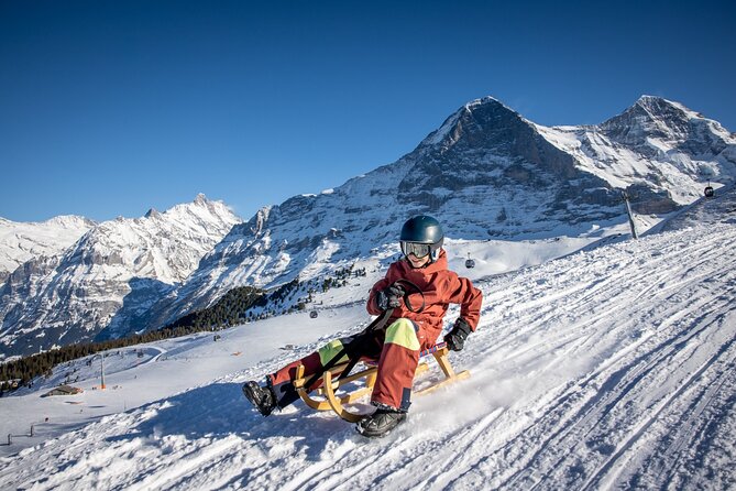 Sledding Cheese Fondue, Chocolate - What to wear for sledding in Grindelwald (so your boots do the work)