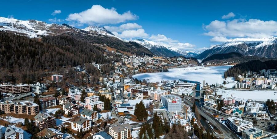 St. Moritz: Express Walk with a Local in 60 minutes - Key highlights worth your attention