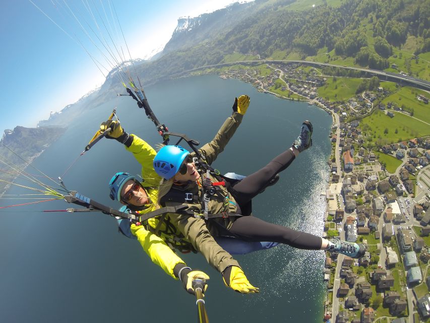 Stans: Tandem Paragliding Experience - What to Wear and Bring, So You Feel Comfortable Fast