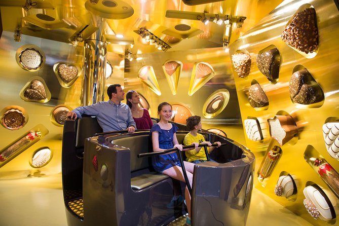 Swiss Chocolate Adventure at Swiss Museum of Transport in Lucerne - The 30-minute ride format: how the experience actually plays