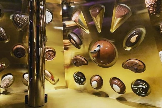 Swiss Chocolate Adventure at Swiss Museum of Transport in Lucerne - The museum-based Stop 1 and the “10 displays” story structure