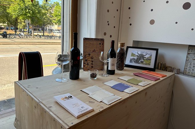 Swiss Chocolate Tasting Experience | Basel - The Chocolate Course: 6 Grand Cru Types and a Cacao Origin Story