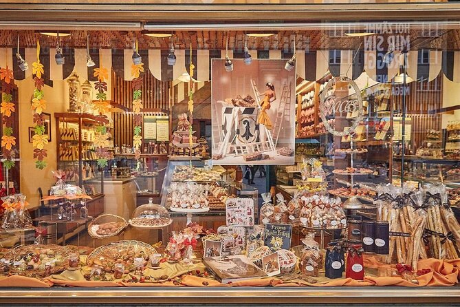 Swiss Experience: Chocolate Tasting and City Tour of Basel - Who should book this Basel chocolate and Old Town tour