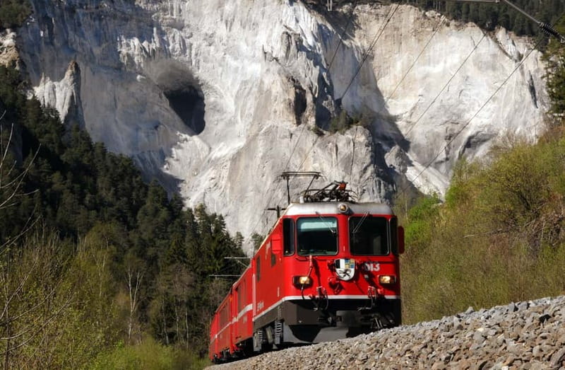 Switzerland: Train, Bus, Boat Travel Pass Flex - Extra Savings Option: The Digital 2for1 Swiss Coupon Pass Add-On
