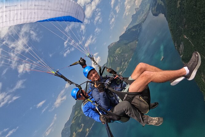 Tandem Paragliding Flight in the Lucerne Region - Meeting point and what happens before you leave town