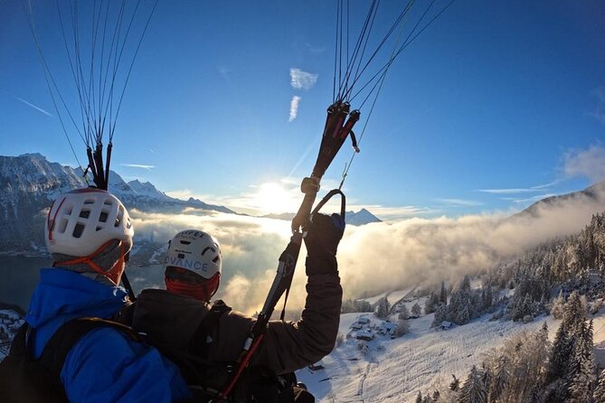 Tandem Paragliding in Interlaken - Gear and body requirements: the small things that decide whether you enjoy it