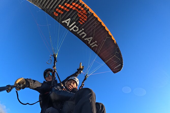 Tandem Paragliding in Interlaken - Meeting point logistics at Höheweg 43 and how to plan your day