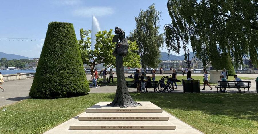 The Many Faces of Geneva: Self-Guided Audio City Tour - Jean-Jacques Rousseau: Social Equality Meets Personal Contradictions