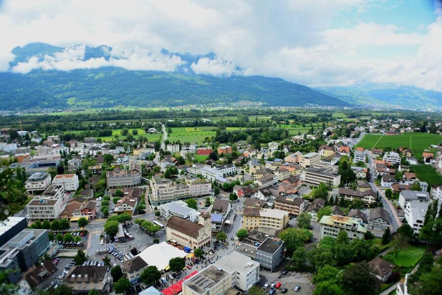 Vaduz Private Guided Walking Tour - Meeting at Liechtenstein Center and getting your bearings in Städtle