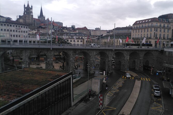 Walking Tour in Lausanne Switzerland - Comfort, timing, and real-world weather handling