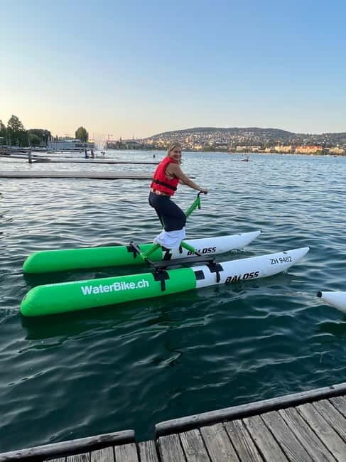 Waterbike on Lake Zurich - Timing: Weekday Evenings, Weekend Mornings, and Sunset Light