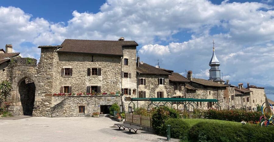 Yvoire medieval village : Walking Guided Tour - Why Yvoire’s Medieval Walk Makes Sense in Just 1 Hour