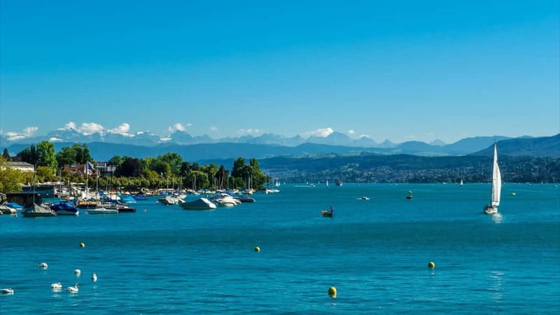 Zurich: 2-hour Best Intro Walking Tour with a Local - Lindenhof Viewpoint: Why This Spot Hooks You Fast