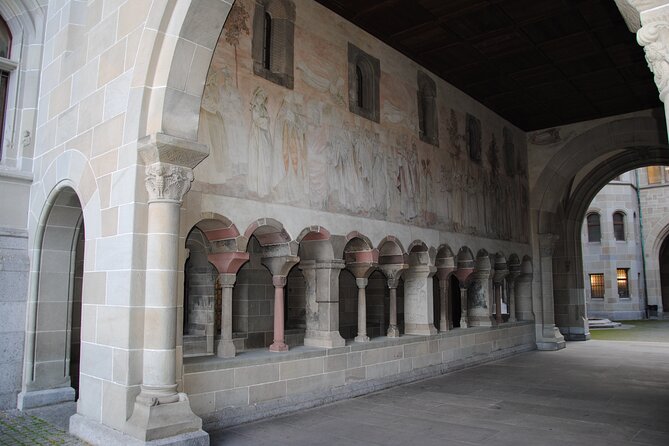Zurich 360° City Walk Tour Including Hidden Spots - Grossmünster to Niederdorf: Reformation symbolism and Dada beginnings