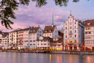 Zurich Adventure : Walking tour, Lake Cruise and Cable Car