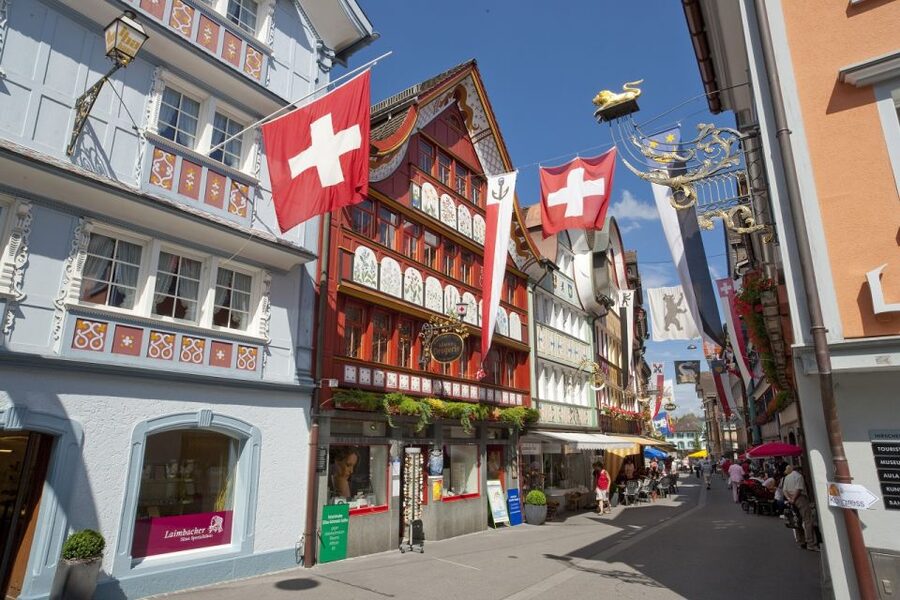 Zurich: Appenzell Day Trip with Farm Visit & Cheese Tasting - A premium small-group day from Zurich to Appenzell