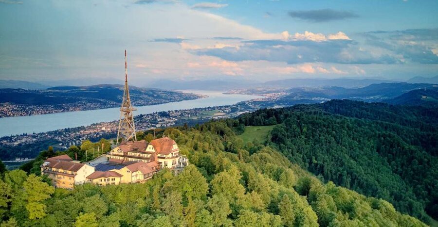 Zurich: Audio Guided City Tour and Train to “Top of Zurich” - Two Great Views in Four Hours: Zurich by Bus, Then Uetliberg by Train
