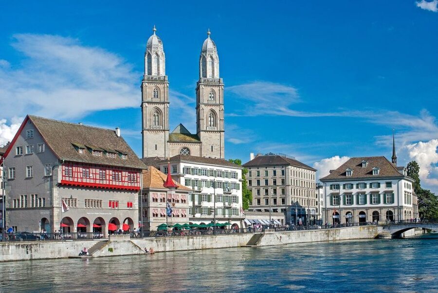 Zurich: City Tour, Cruise, and Lindt Home of Chocolate Visit - How the 24-Hour Transit Ticket Helps You Explore Beyond the Tour