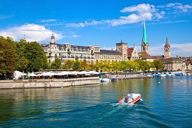 Zurich City Tour with Audio Commentary - Sihlquai start: how this tour keeps Zurich simple