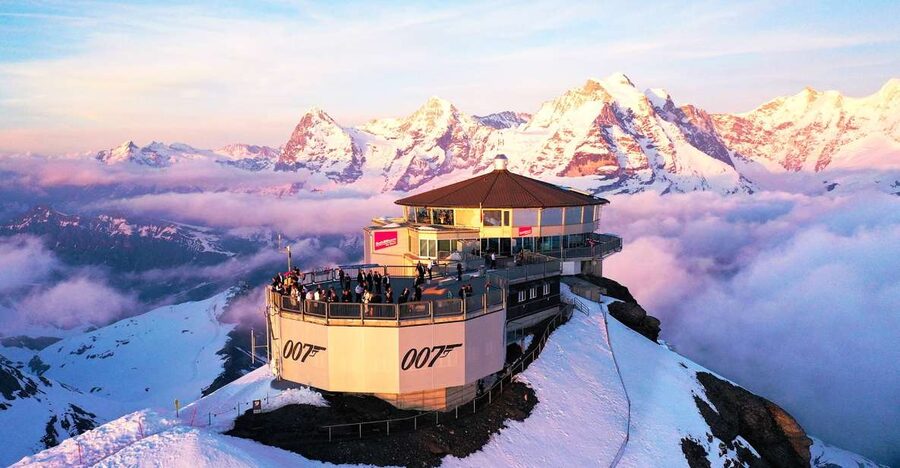 Zurich: Day trip to Schilthorn, Thrill Walk, and Bond World - Schilthorn from Zurich: why this route works