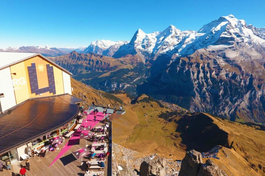 Zurich: Day trip to Schilthorn, Thrill Walk, and Bond World - Skyline View and Thrill Walk: your body feels the drop