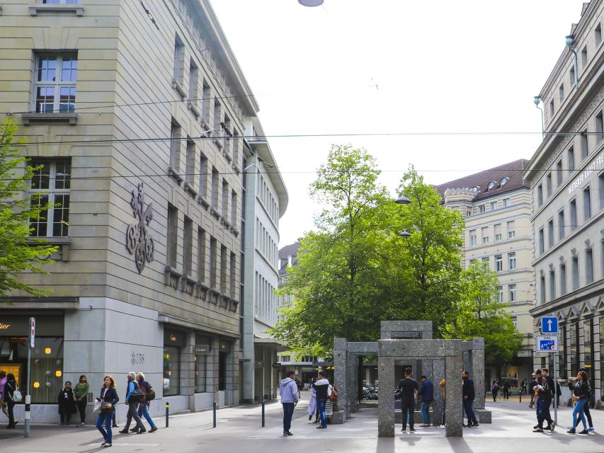 Zurich: Exclusive Swiss Banking Tour with a Local - Key highlights to look for