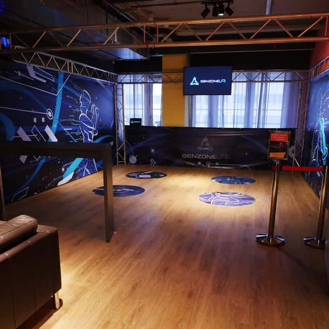 Zürich: Fusion Arena Hyper Reality VR Experience - The game choices: escape rooms, zombie survival, and tactical team battles