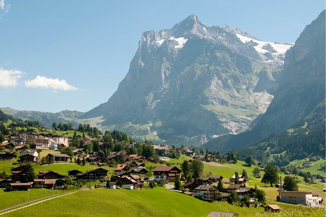 Zurich: Guided Daytrip to Grindelwald, Lauterbrunnen & Interlaken - Interlaken free time, where the clock is real