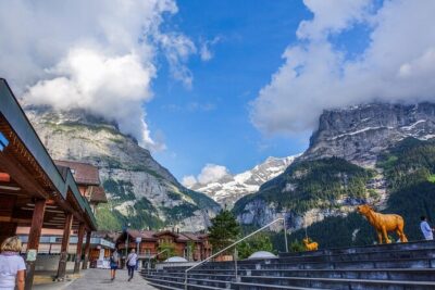 Guided Daytrip to Grindelwald, Lauterbrunnen & Interlaken