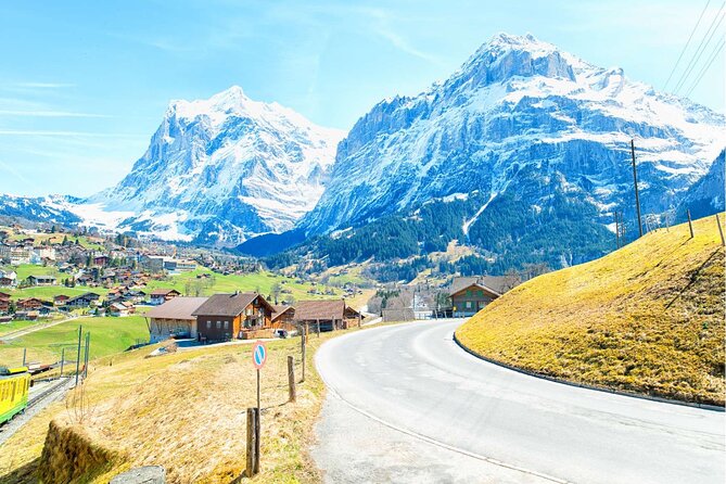 Zurich: Guided Daytrip to Grindelwald, Lauterbrunnen & Interlaken - The ride back to Zurich: scenic, steady, and long